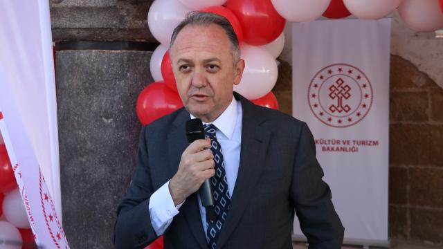 Niğde Kale 100. Yıl Halk Kütüphanesi açıldı