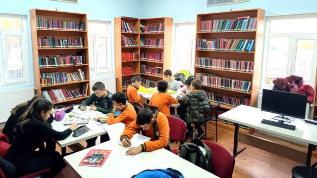 Tunceli’de havaların soğumasıyla kütüphaneye ilgiyi arttı