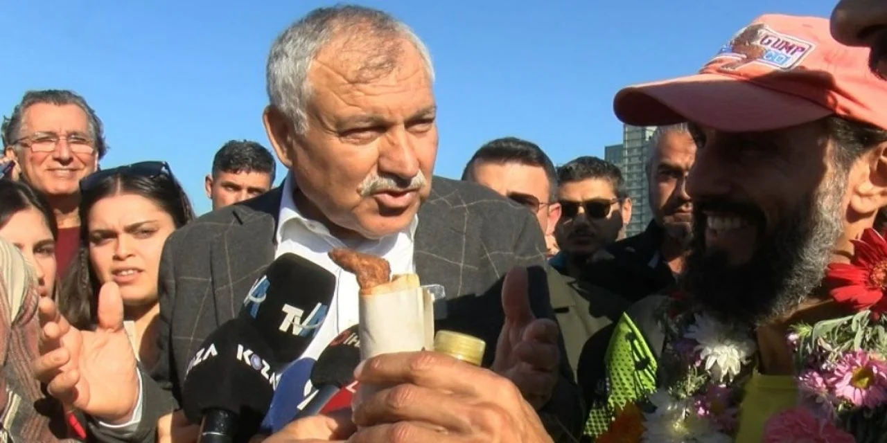 Depremzedelere yardım için Fransa’dan Adana’ya koşan atlete Adanalı’lar, kebap ve şalgam ikram etti