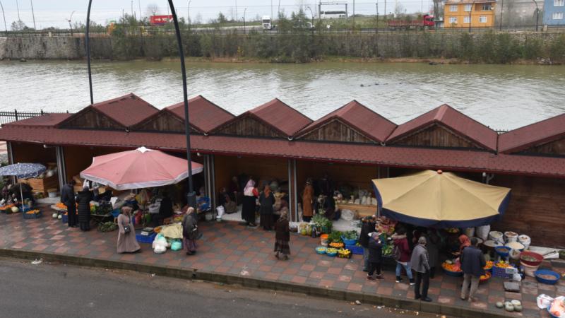 Espiye’de yöresel ürünler pazarı açıldı