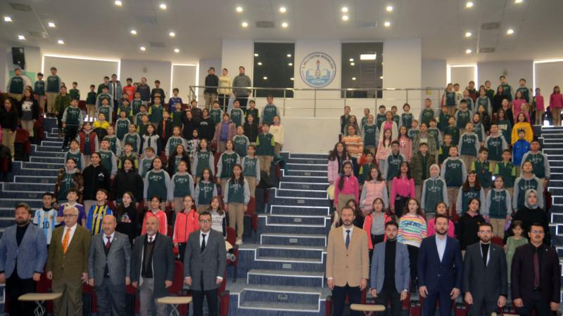 Kütahya’da Kitap Kurdu Yarışması’nın tanıtımı yapıldı