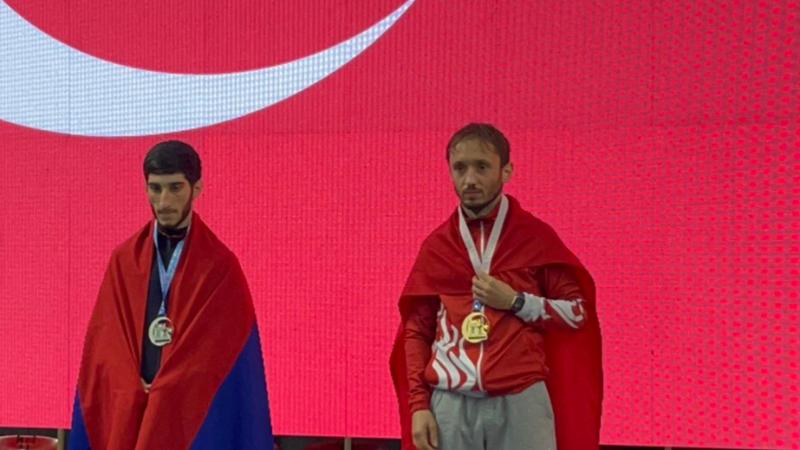 Düzce Üniversitesi öğrencisi Avrupa şampiyonu oldu