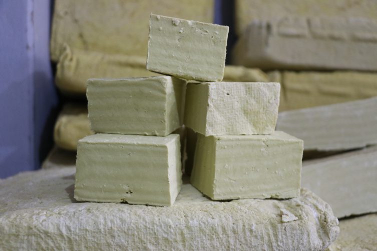 Siirtli kardeşler topladıkları bıttımla yılda 30 ton sabun üretiyor