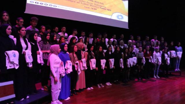 Niğde Ömer Halisdemir Üniversitesinde 70 aşçılık öğrencisi önlük giydi