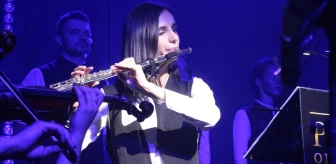 Ukraynalı müzik grubu Antalya’da konser verdi