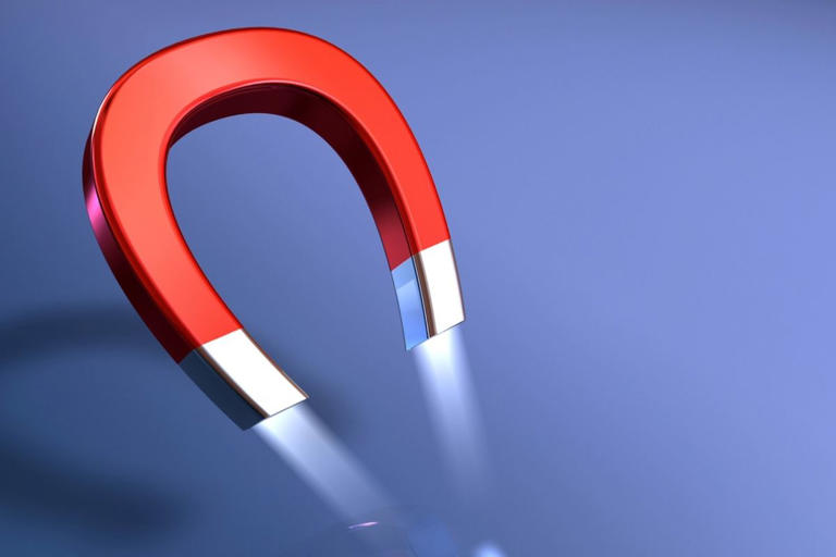 Bilim adamları sonunda dönen mıknatısın neden 2. mıknatısın havalanmasına neden olduğunu buldular