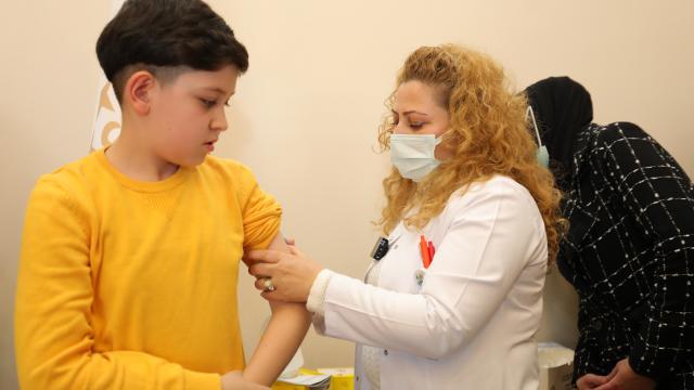 Çocukların kullandığı “diyabet sensörü”yle şeker 24 saat takip altında