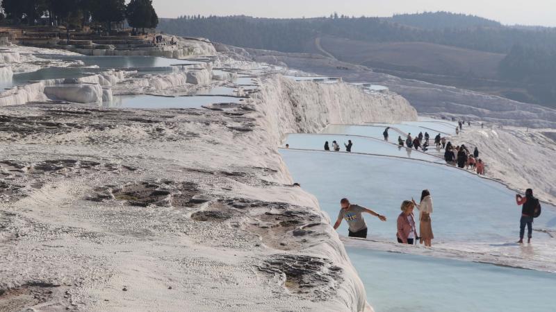 Pamukkale’de ziyaretçi rekoru