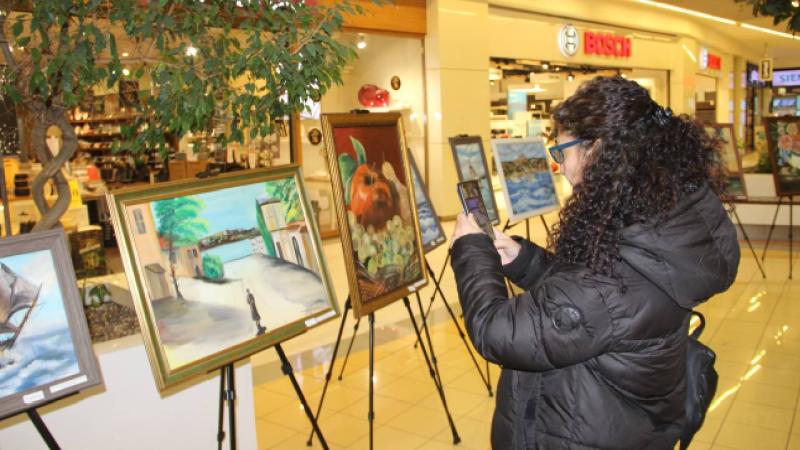 Kayseri’de korunma ve bakım altındaki çocukların hazırladığı resimler sergilendi