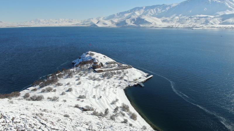 Van’ı 700 bin yerli ve yabancı turist ziyaret etti