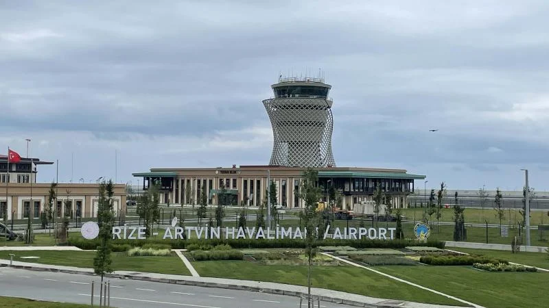 Rize-Artvin Havalimanı 2023’te 1 milyonu aşkın yolcuya hizmet verdi