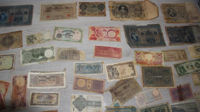 10 milyon lira değerindeki koleksiyon, müzeyi andırıyor