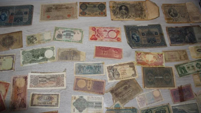 10 milyon lira değerindeki koleksiyon, müzeyi andırıyor