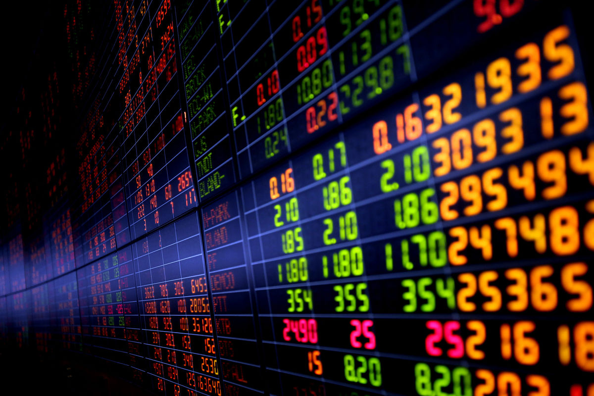 Borsa bir haftada 800 bin yatırımcısını kaybetti