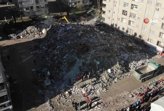 Osmaniye’de 132 kişiye mezar olan Dr. Metin Tamer Sitesi’nin betonu kalitesiz çıktı… Müteahhit hakkında 22 yıl hapis istemiyle dava açıldı