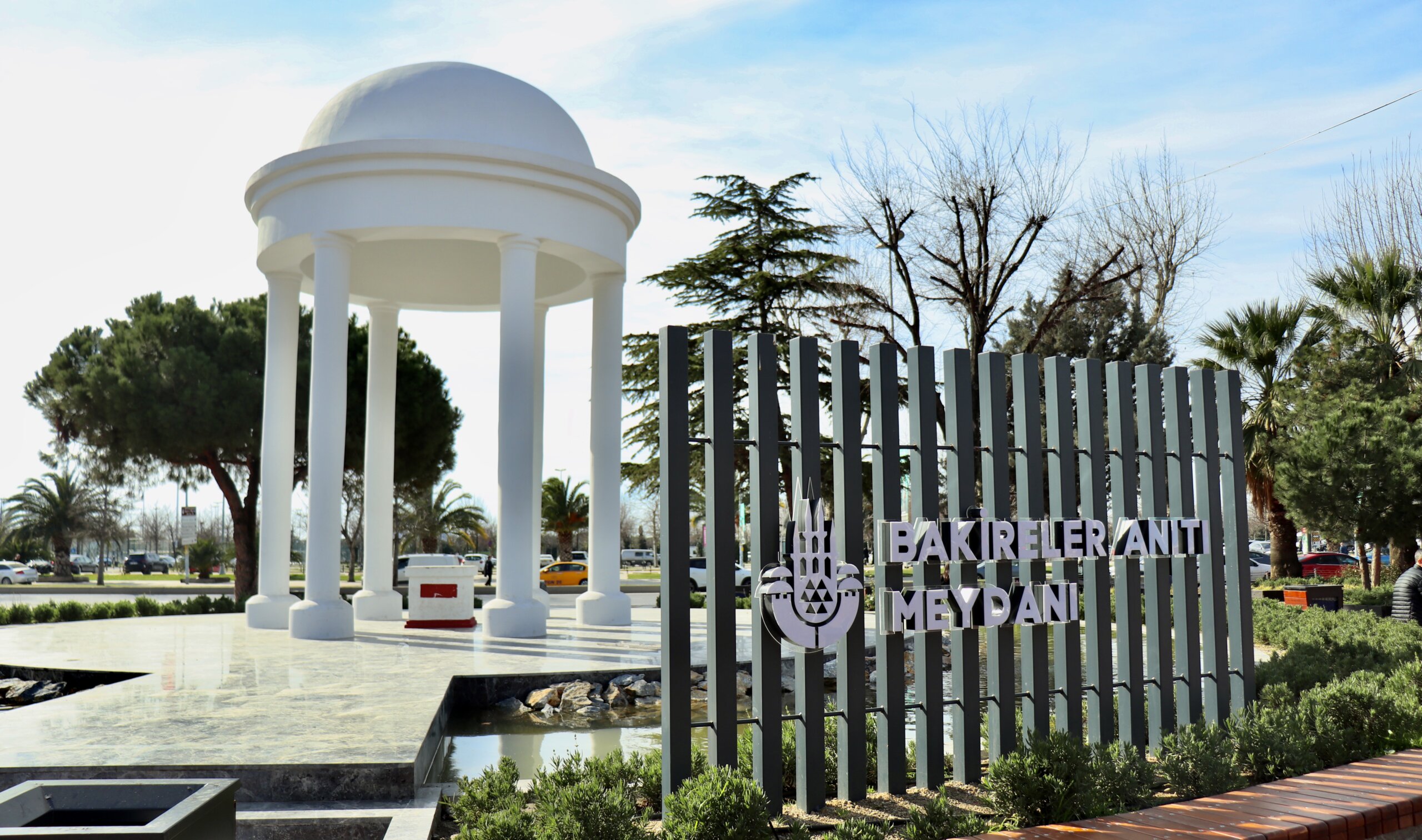 İstanbul Plajlarının Sembollerinden Biri Olan Bakireler Anıtı Taşındı(Özel Haber)