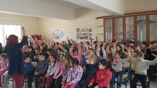 Çorum’da ilkokul öğrencileri bilim şenliğiyle eğlendi