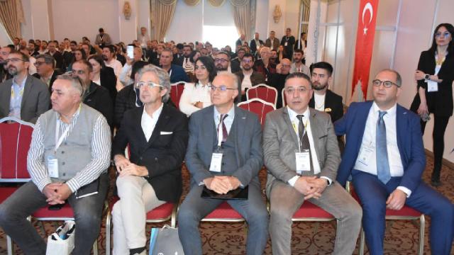 Afyonkarahisar’da “Sera Yatırım Günleri Paneli” başladı