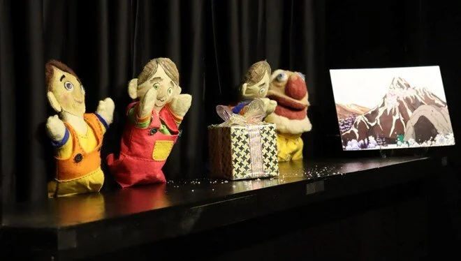 İzmit’te Gülümse Çocuk Tiyatrosu miniklerden tam not aldı