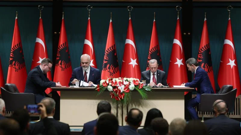 Türkiye ile Arnavutluk arasında medya ve iletişim alanlarında işbirliği mutabakatı imzalandı