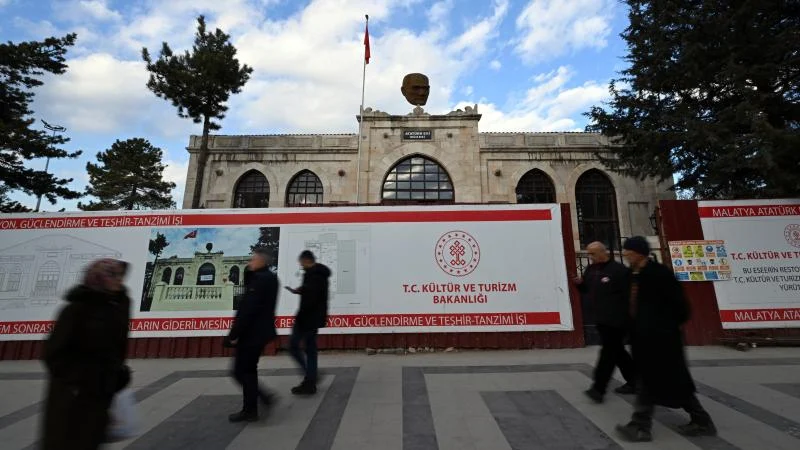 Depremde zarar gören kültür varlıkları yeniden turizme kazandırılacak