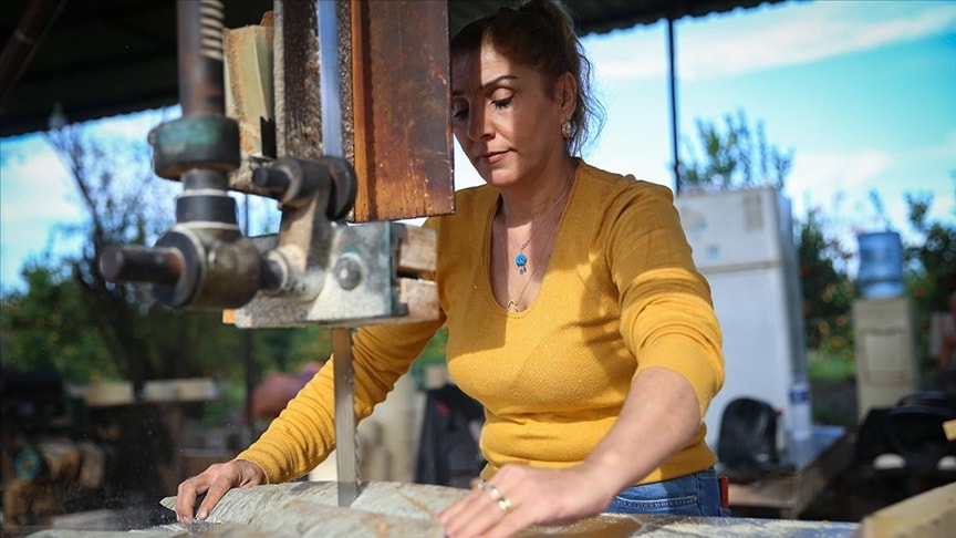 Eşinden devraldı: 23 yıldır mesleğini sürdürüyor