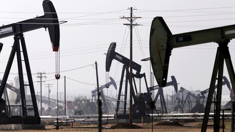 EPDK petroldeki indirimlerin tüketiciye yansıtılmasını istedi