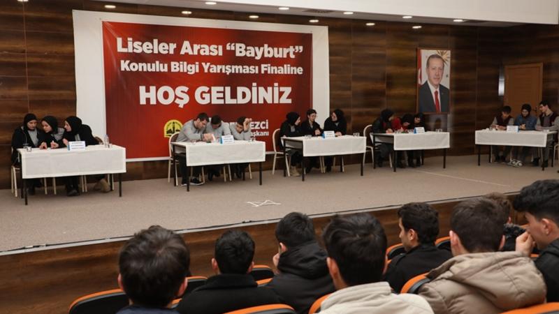 Bayburt’ta liseler arası bilgi yarışması düzenlendi