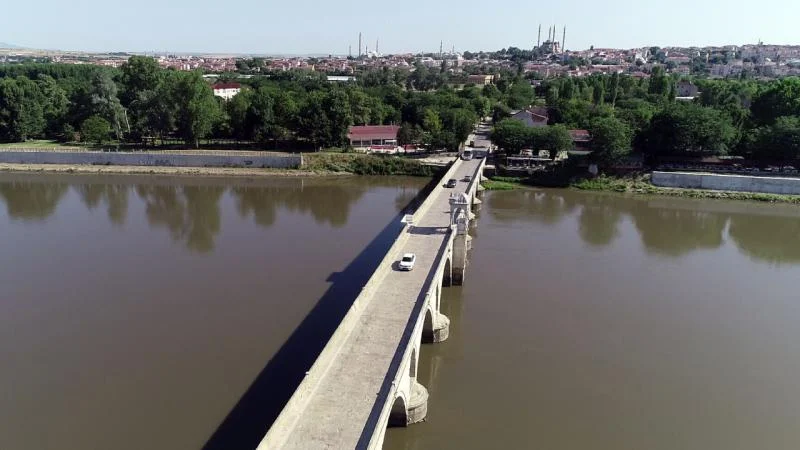 Tunca Köprüsü trafiğe kapatılacak