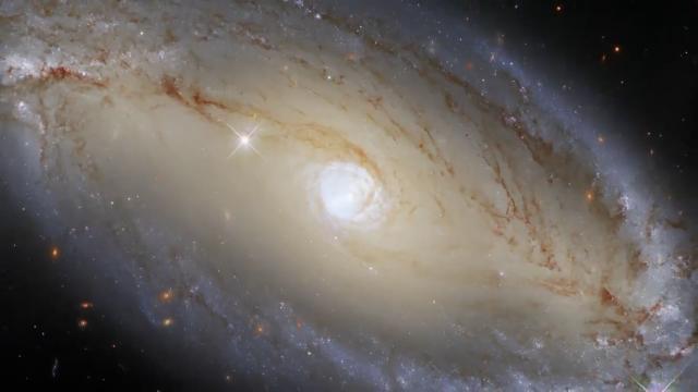 Galaksiler arası yolculuk teorileri insanlığı Samanyolu’nun ötesine taşımayı hedefliyor