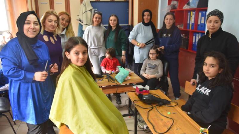 Görele’de öğrencilere saç bakım hizmeti sunuldu