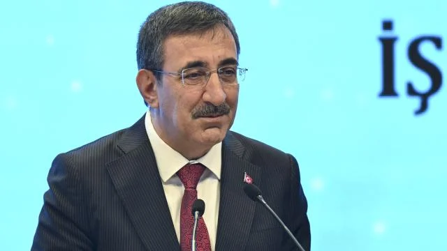 Cumhurbaşkanı Yardımcısı Yılmaz: İhracatımız 7 kat artarak tarihi seviyeye geldi
