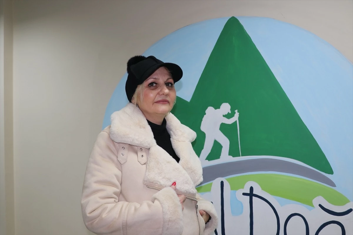 İstanbul’da Doğaseverlerden Müzayede: İkinci El Eşyalar Satılıyor