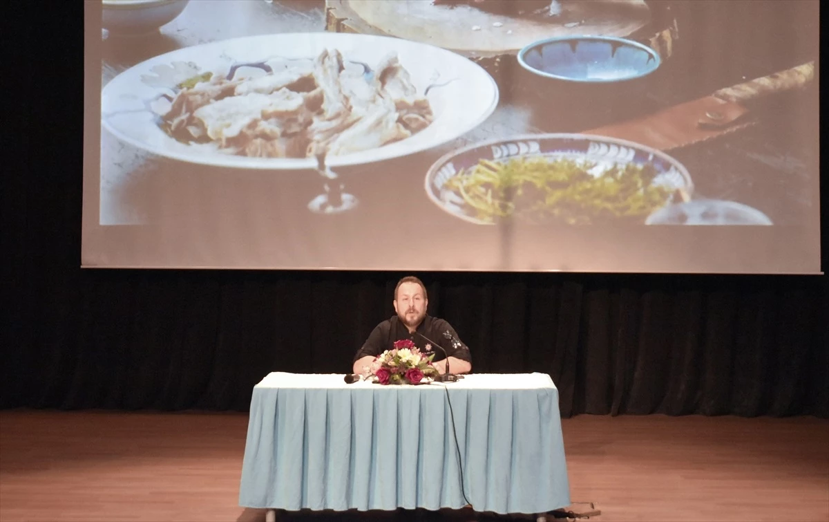 Bitlis’te ‘Bir İmparatorluğun Mutfak Hikayeleri’ konulu konferans düzenlendi