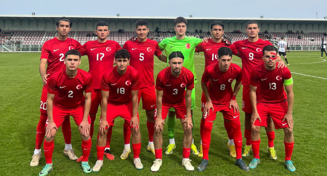 U19 milliler grubu lider tamamladı
