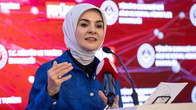Bakan Göktaş: Kadınları daha çok başarı hikayeleriyle görmek istiyoruz