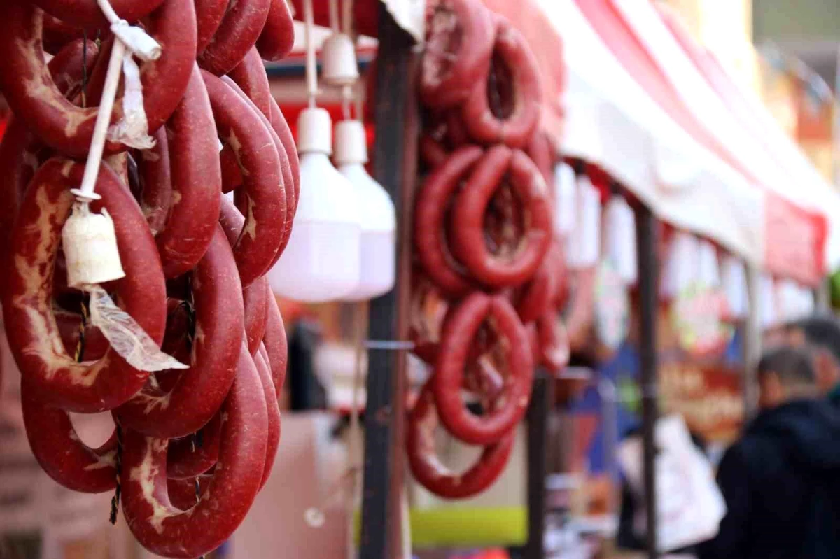 Mardin’de Yöresel Ürünler Festivali Başladı