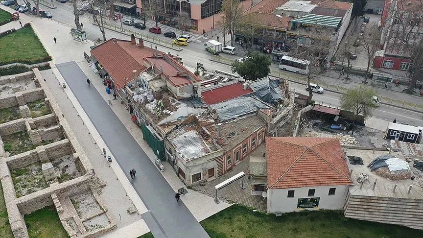 Edirne’deki tarihi Havlucular Hanı’nda restorasyon çalışmaları sürüyor