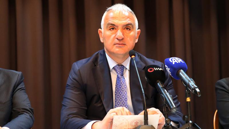 Bakan Ersoy: Bu yılki hedefimiz 60 milyon ziyaretçi 60 milyar dolar gelir