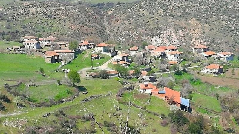 Balıkesir’de 20 seçmenli mahallede 3 muhtar adayı yarışıyor