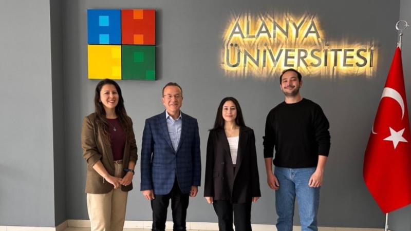 Alanya Üniversitesi’nin öğrencilerine TÜBİTAK desteği