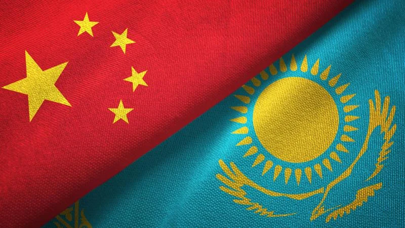 Çin’den Kazakistan’a “Kuşak ve Yol’un yeni koridorunu birlikte inşa etme” çağrısı