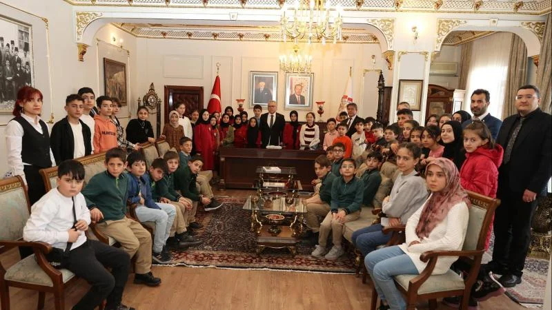 Sivas’ta “Tiyatrom 58” projesi kırsaldaki öğrencileri tiyatroyla buluşturacak