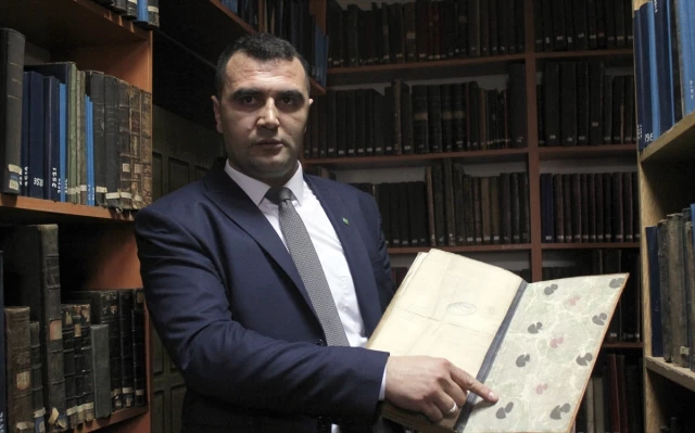 Kütahya’daki Zeytinoğlu Halk Kütüphanesi’nde 1294 el yazması eser dijital ortama aktarıldı