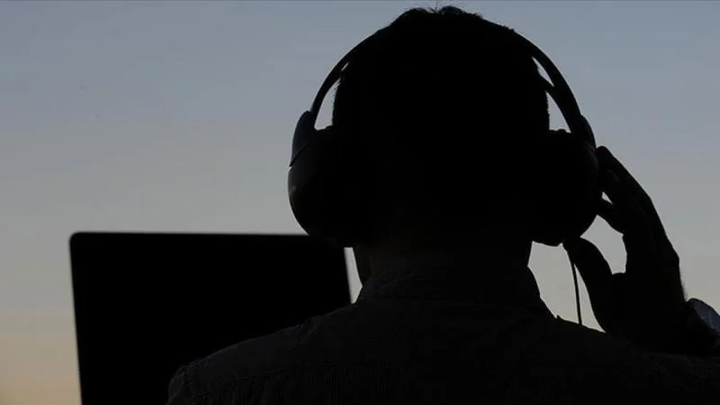 Almanya Savunma Bakanı, Alman subaylarının dinlenmesinin “kişisel hatadan” kaynaklandığını belirtti
