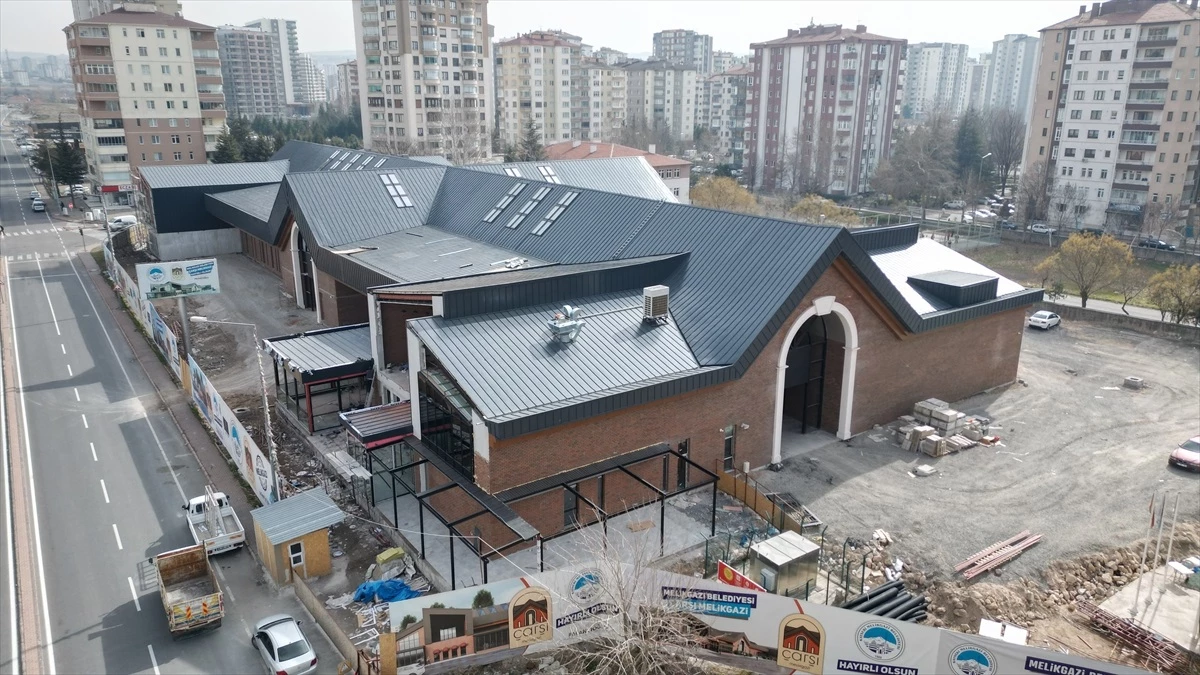 Melikgazi Belediyesi, Çarşı Melikgazi’nin çatısına güneş enerjisi sistemi kuracak