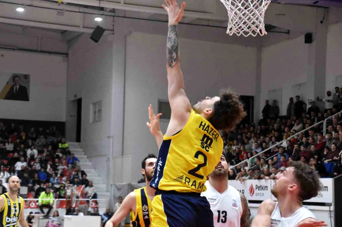 Aliağa Petkimspor, Fenerbahçe Beko’ya mağlup oldu