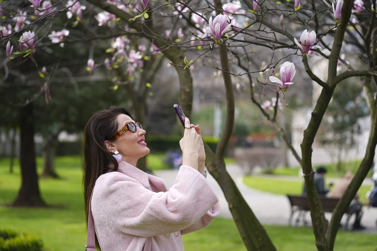 İstanbullular ilkbaharı parklarda karşıladı