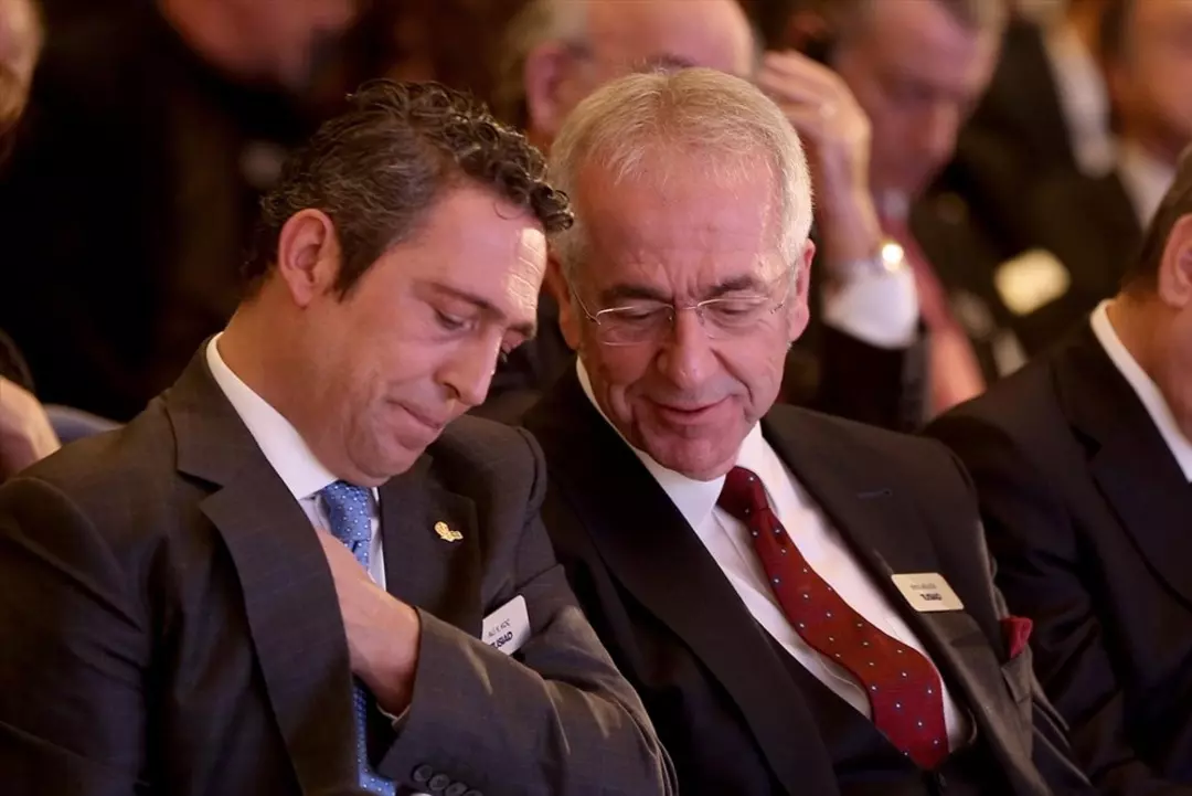 Fenerbahçeli yönetici Erol Bilecik’ten olay açıklamalar! “Bıçak kemiğe dayandı, 2 Nisan’da bitiriyoruz”