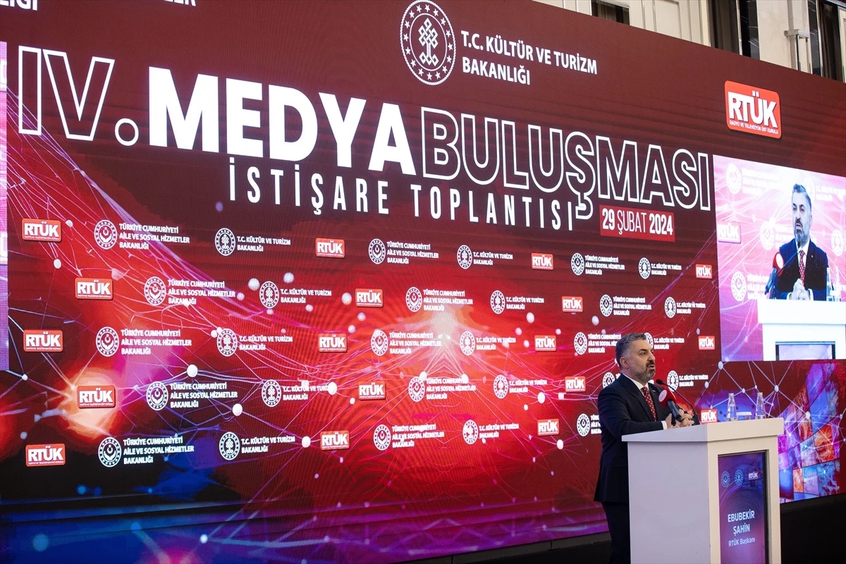 RTÜK Başkanı’ndan dizilere eleştiri: Eşim ve kızımla izleyemiyoruz